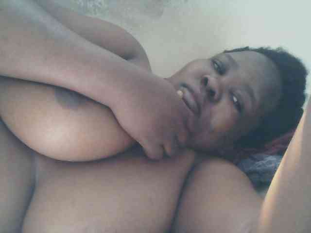 Sexymummy webcam