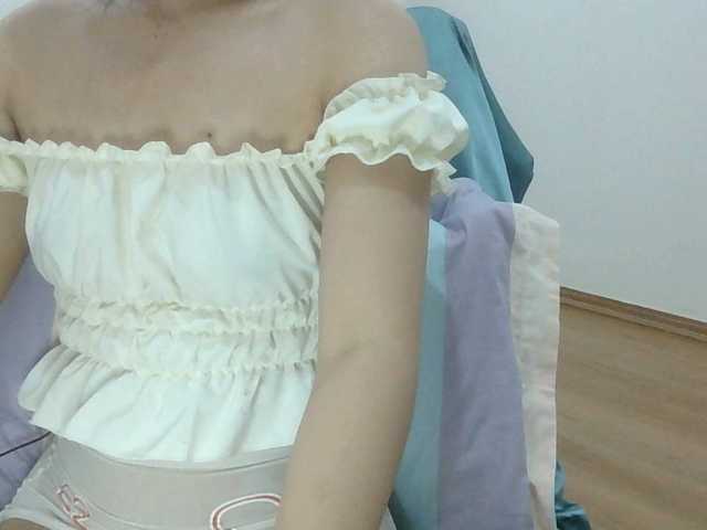 Yuichan's BongaCams show and profile