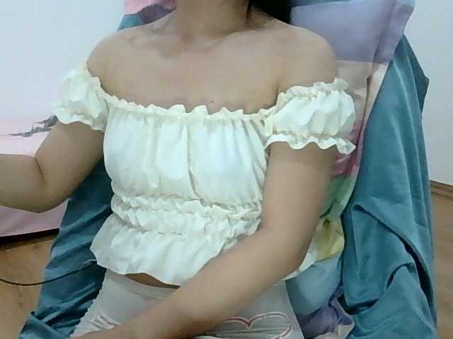 Yuichan's BongaCams show and profile