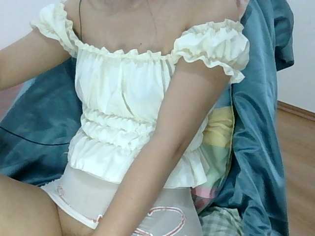 Yuichan's BongaCams show and profile