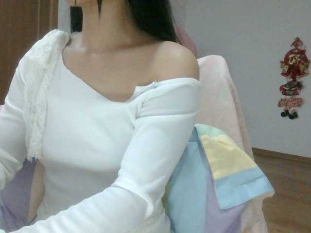 Yuichan's BongaCams show and profile