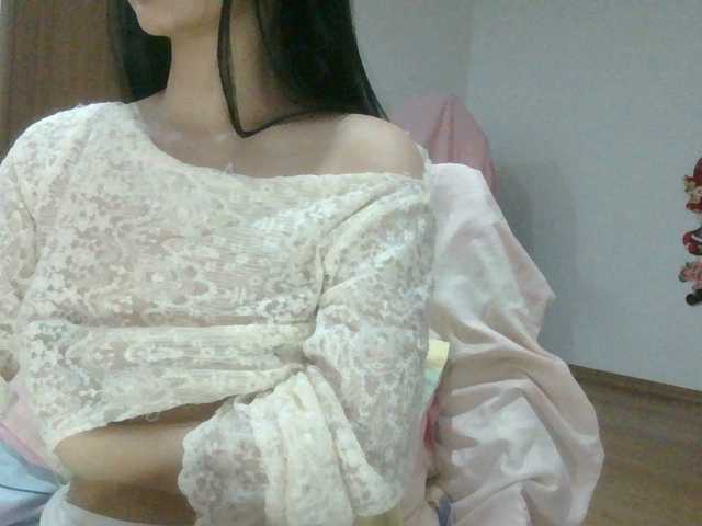 Yuichan's BongaCams show and profile