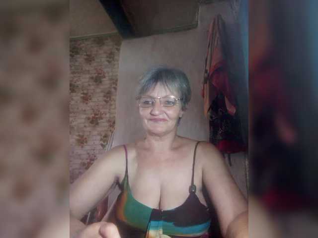 NikaGold45's BongaCams show and profile