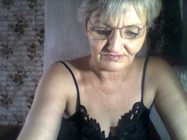 NikaGold45's BongaCams show and profile