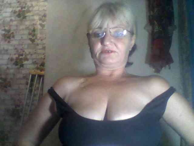 NikaGold45 webcam
