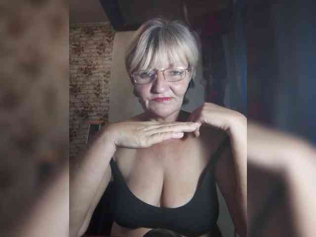 NikaGold45 webcam
