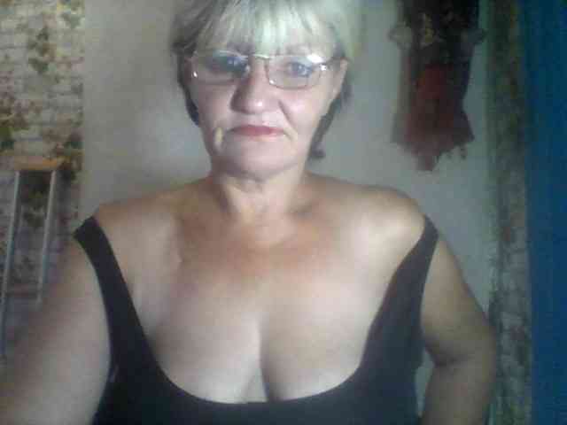 NikaGold45 webcam