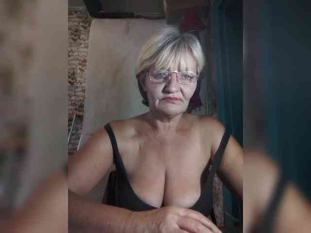 NikaGold45 webcam