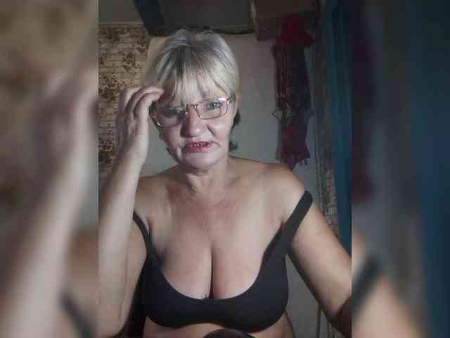 NikaGold45 webcam