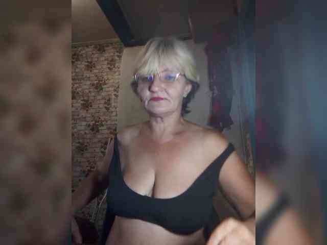NikaGold45 webcam