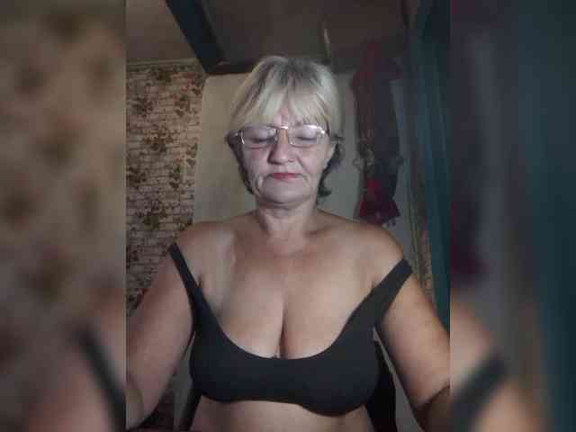 NikaGold45 webcam