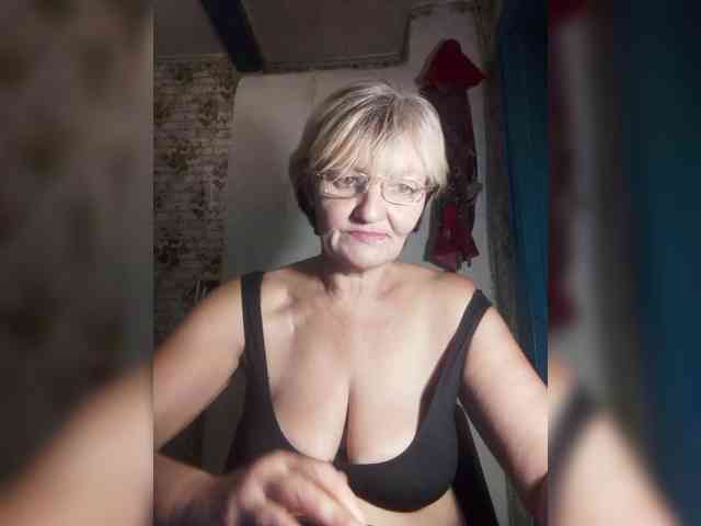 NikaGold45 webcam