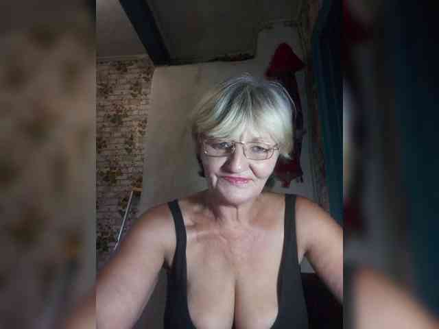 NikaGold45 webcam