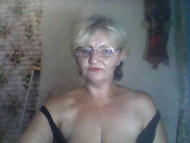 NikaGold45 webcam