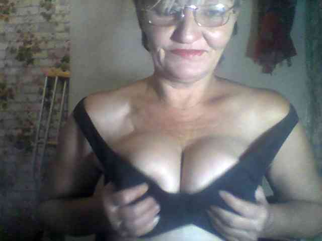 NikaGold45 webcam
