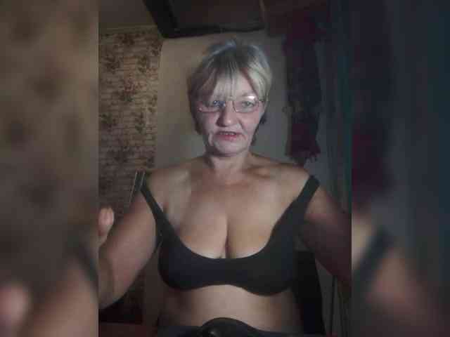 NikaGold45 webcam
