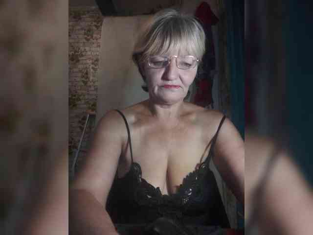 NikaGold45 webcam