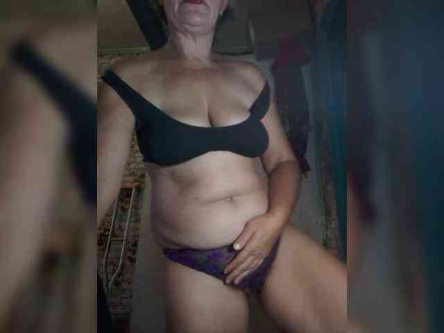 NikaGold45 webcam