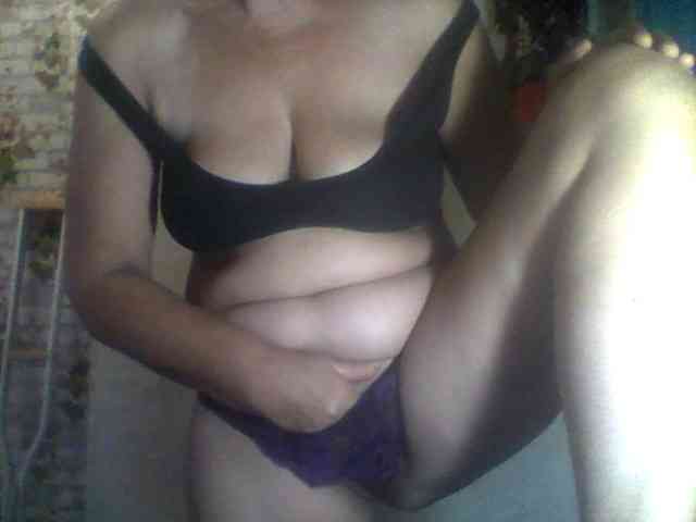 NikaGold45 webcam
