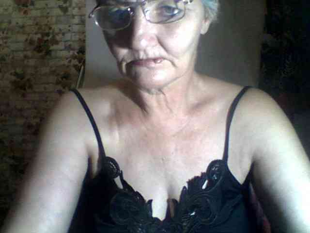 NikaGold45 Live Webcam on BongaCams