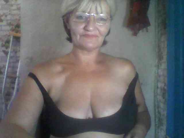 NikaGold45 webcam