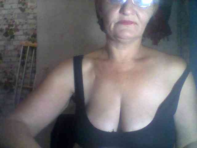 NikaGold45 webcam