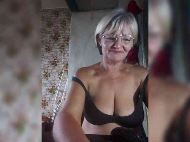 NikaGold45 webcam