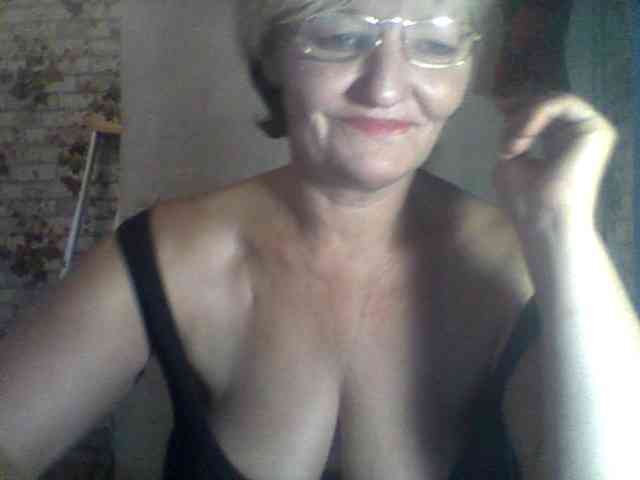 NikaGold45 webcam
