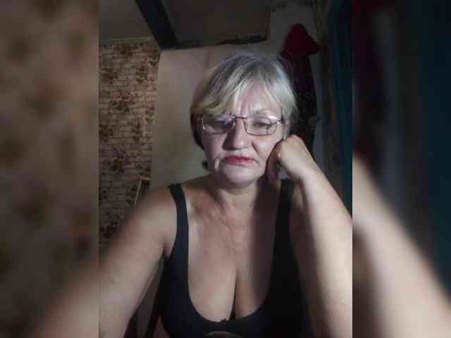 NikaGold45 webcam