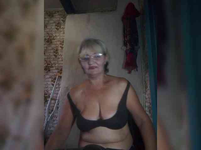 NikaGold45 webcam