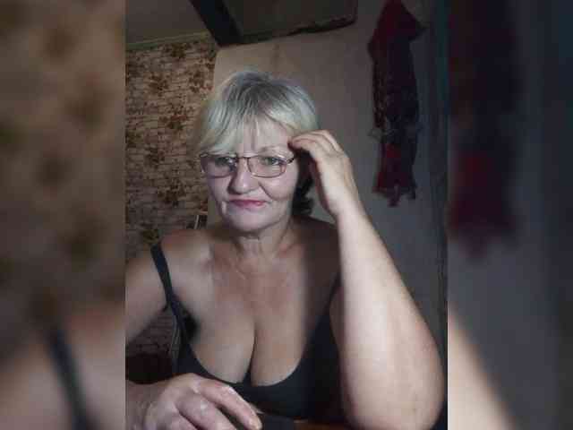 NikaGold45 webcam