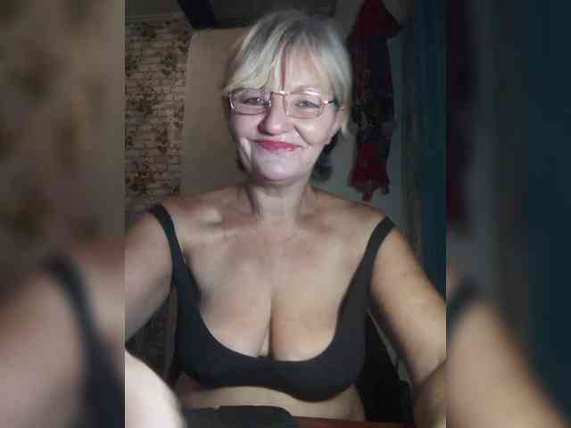 NikaGold45 webcam