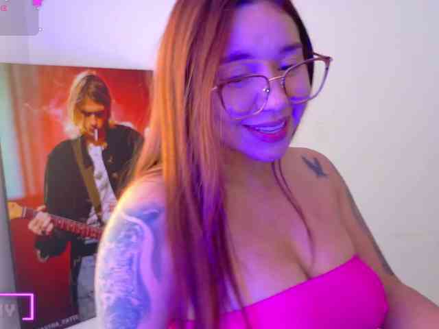 SAMYTATTU21 webcam