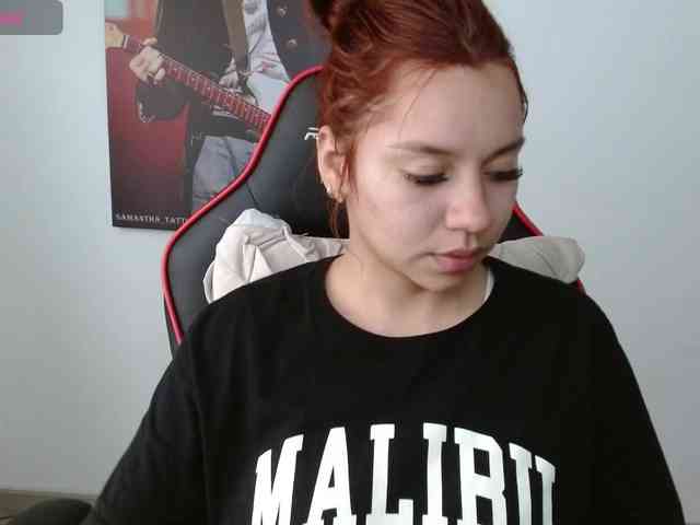 SAMYTATTU21 webcam