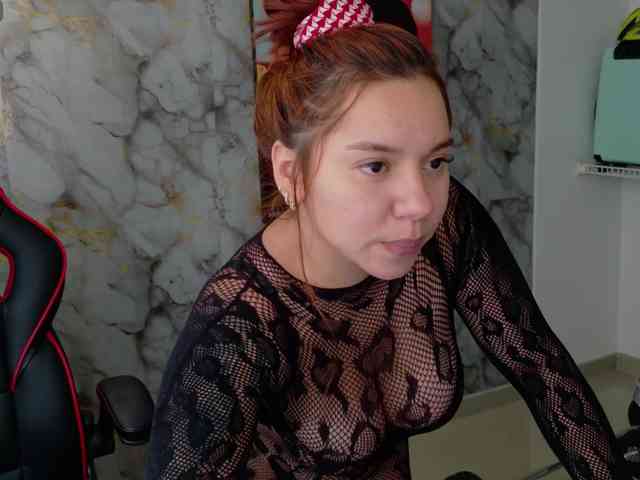 SAMYTATTU21 webcam