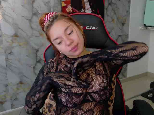 SAMYTATTU21 webcam