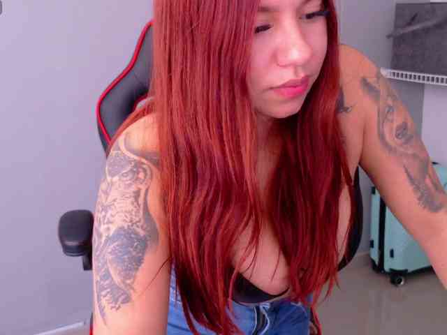 SAMYTATTU21 webcam