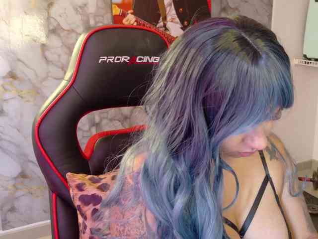SAMYTATTU21 webcam