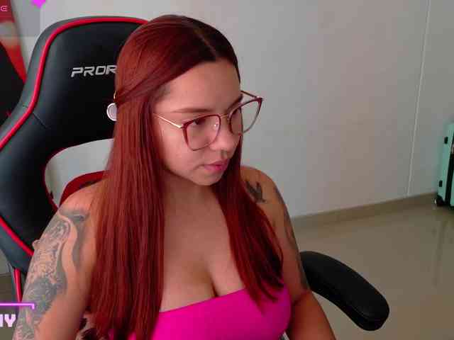 SAMYTATTU21 webcam