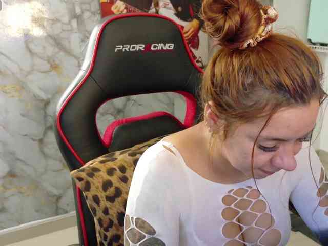 SAMYTATTU21 webcam