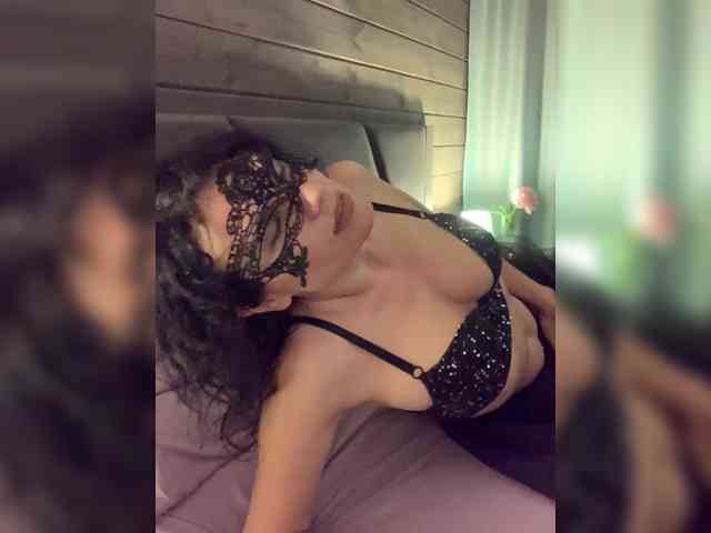 hidden webcam 1INNA