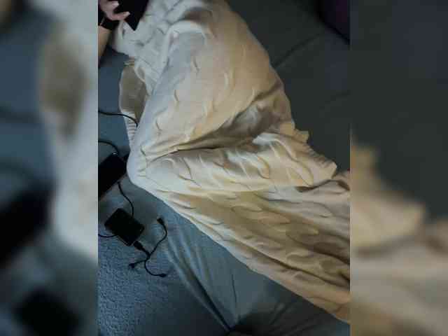 velaskesssz Live Webcam on BongaCams