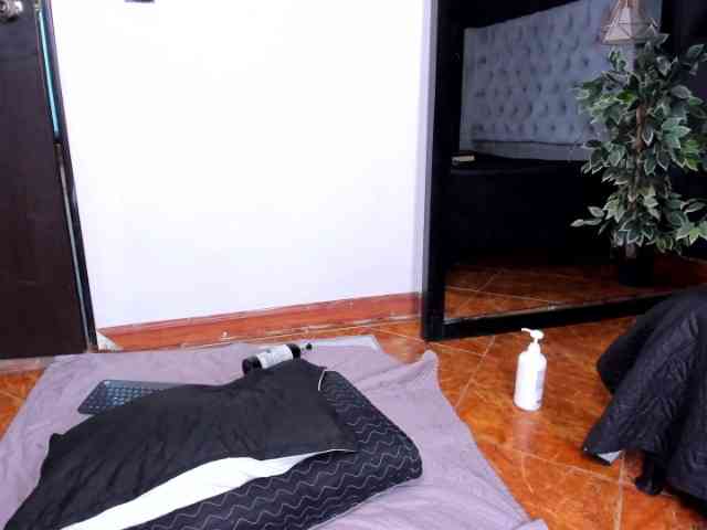 Tammy-Vega webcam