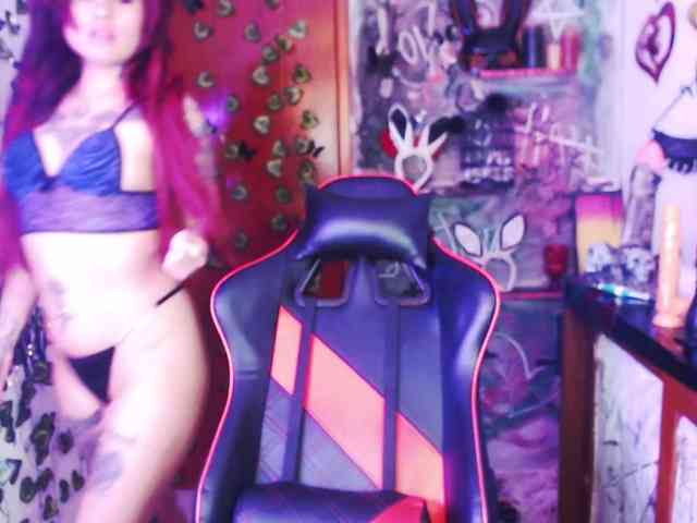 Demon-sofy-1 webcam