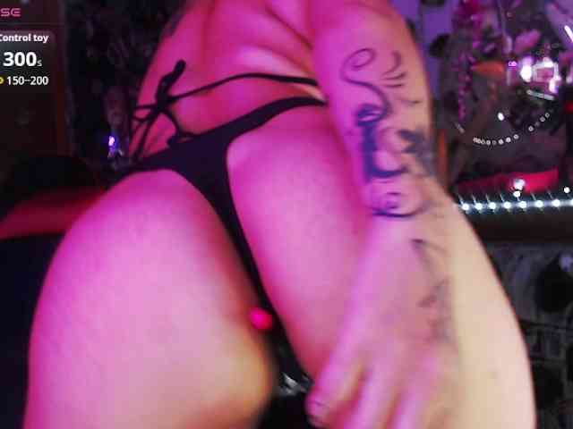 Demon-sofy-1 Live Webcam on BongaCams