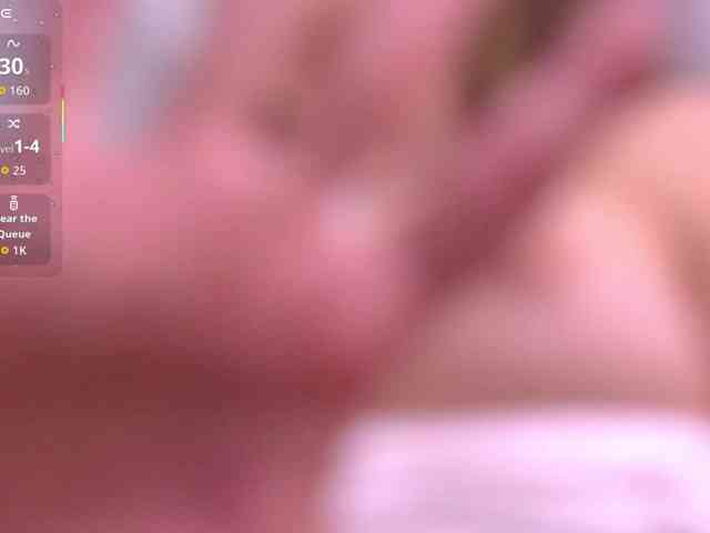 FatmaMoan webcam