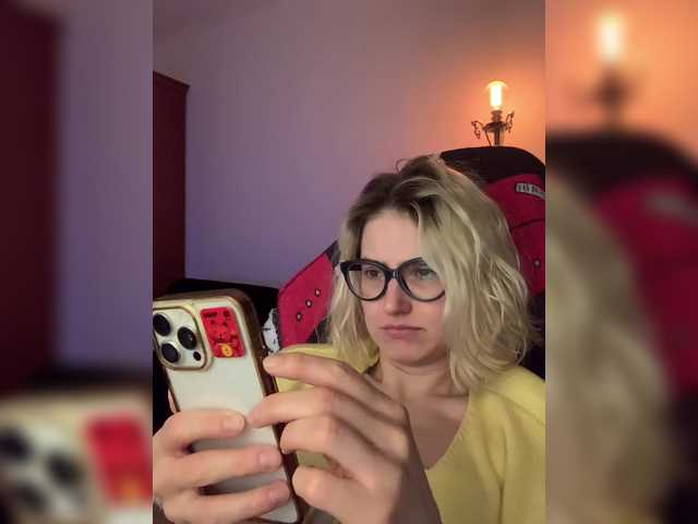 Asya-baby's BongaCams show and profile