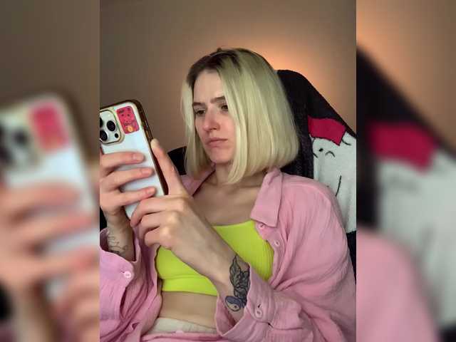 Asya-baby's BongaCams show and profile