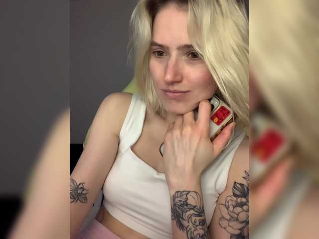 Asya-baby's BongaCams show and profile