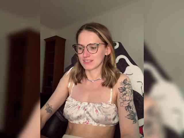 Asya_ webcam